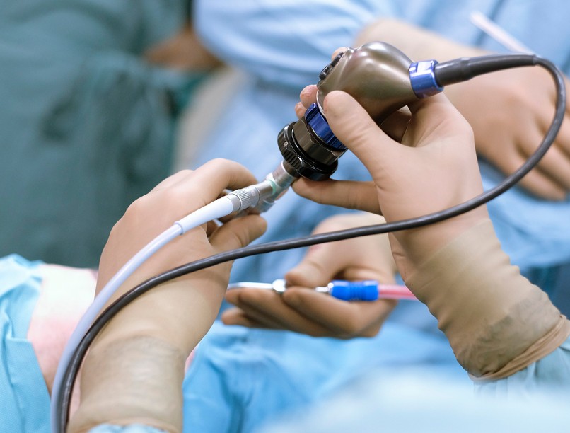 gyomortükrözés altatás előny hátrány