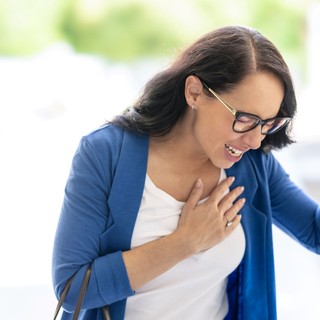 Szúró fájdalom a szív körül: nem mindig a szív okozza című cikk nyitóképe