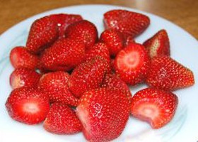 Csalánkiütést okozhat az eperallergia?!