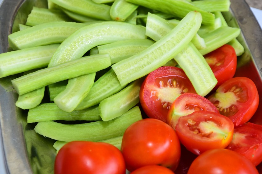 Ki mondta, hogy csupán ivással lehet hidratálni?