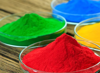 Vörös riasztás a tányéron: ezért tiltják be egyre több helyen az egyik színezéket című cikk nyitóképe