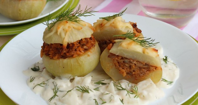 Húsmentes töltött karalábé recept egyszerűen