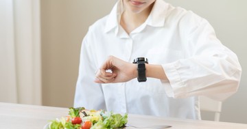 16:8 és hasonló diéták: egy orvos szerint sokan észrevétlenül lépik át ezt a veszélyes határt