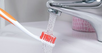 Cukorbetegség, szívbetegség, daganat: nagyobb rá az esélyünk, ha hanyagoljuk a fogmosást?