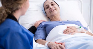 Mit tehetünk a daganatos betegség okozta fájdalom ellen? Ezt tanácsolja a szakorvos