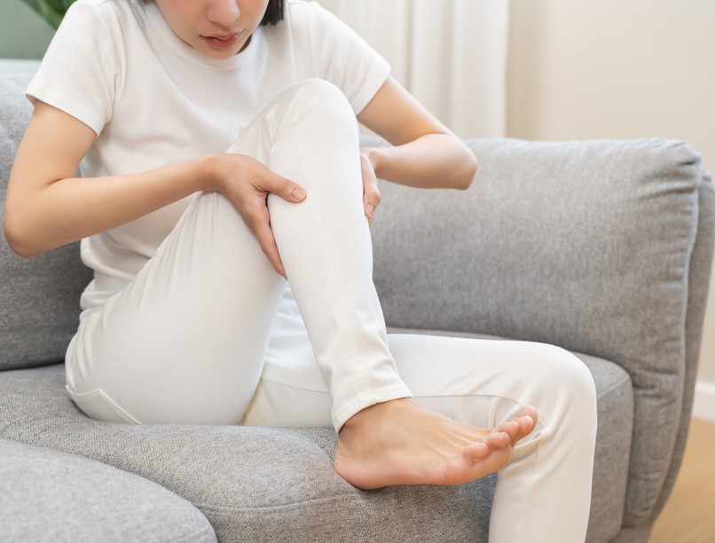 zsibbadás görcs vádli oka