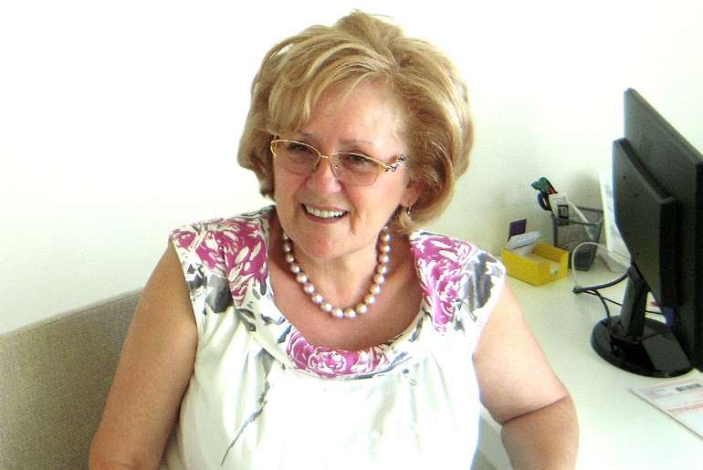 Napozás során nélkülözhetetlen a megfelelő fényvédelem.