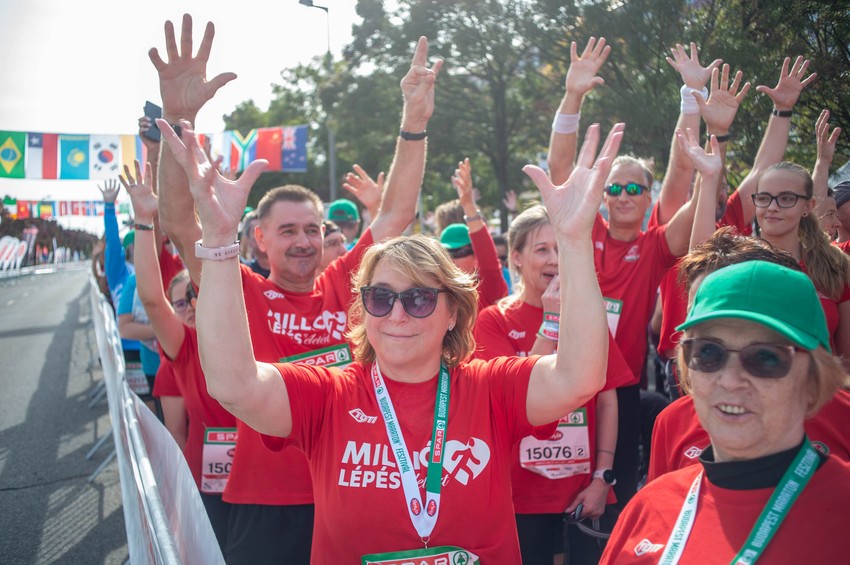 A WHO szerint heti háromszor 50 perc már nagyban segíti a szív-és érrendszer működését. 