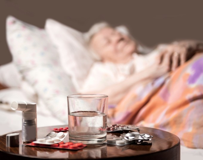 Otthonápolás: ezekre figyeljünk a gyógyszerezés során című cikk nyitóképe