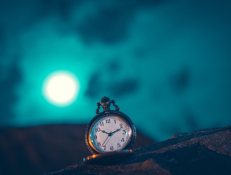 színes óraátállítás megvisel elkerül