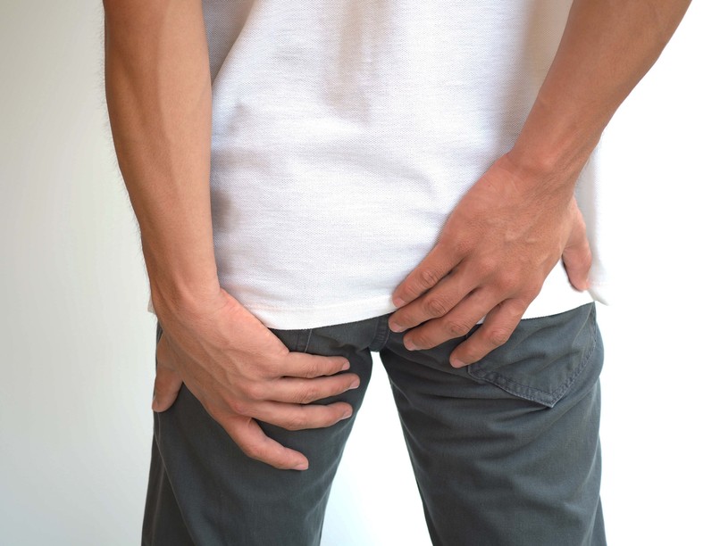 Gyűrű aranyér aranyeres csomó fájdalom végbél műtét