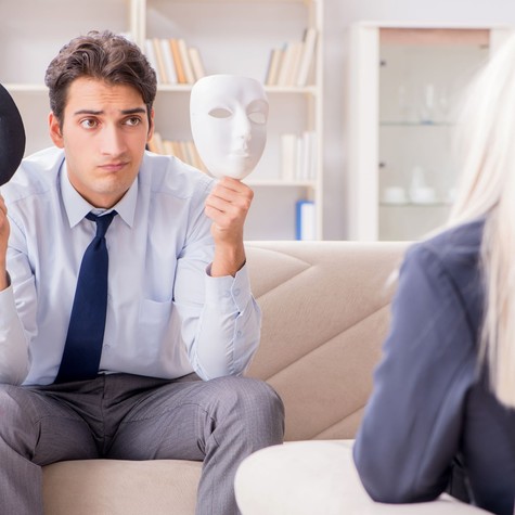 „Nem az én problémám, ha valakit megbántottam!” Kikotyogta módszereit egy diagnosztizált nárcisztikus a terapeutájának című cikk nyitóképe