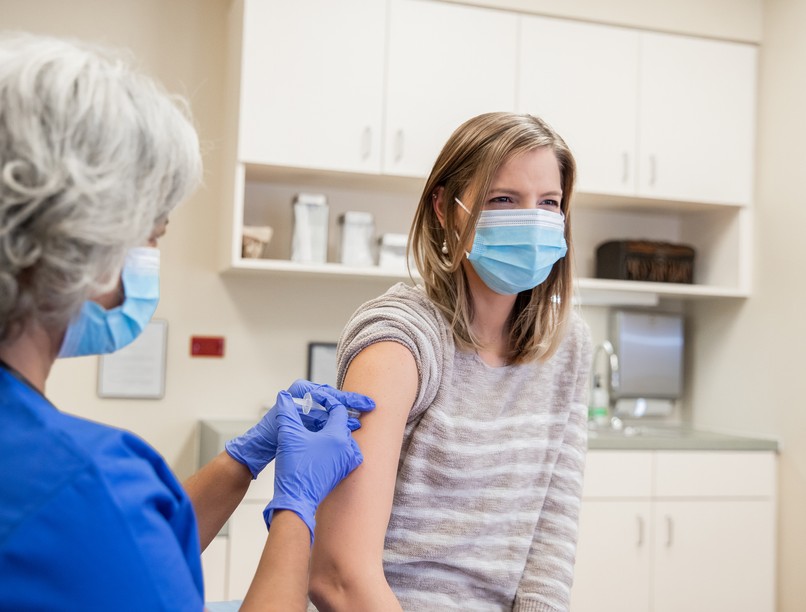 koronavírus, oltás, vakcina, magyarország