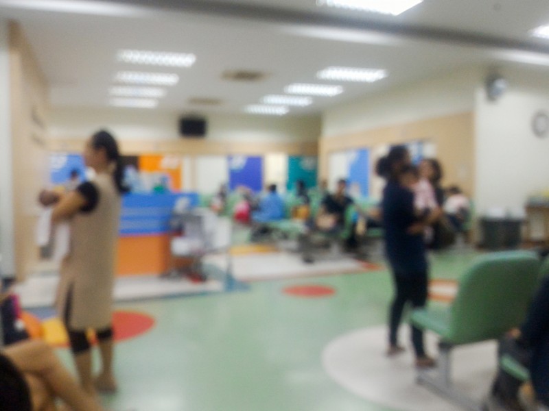 Meghalt egy gyermek miután egyik kórházból a másikba küldték kruppos köhögéssel