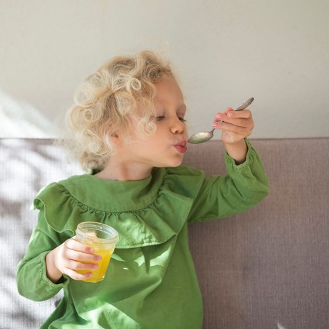 Anyám szerint hatalmas hibát követtem el, hogy mézet adtam a gyereknek, igaza van? Az orvos válaszol című cikk nyitóképe