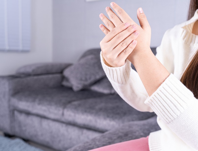 Reumatoid artritisz reggeli merevség ellen