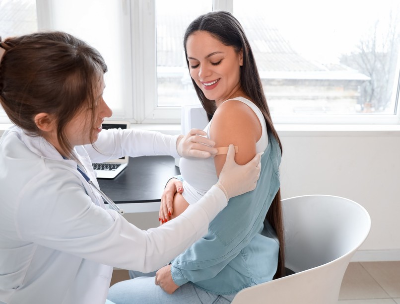 szamárköhögés, oltás, védettség, baba