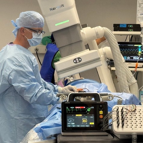 Robot segíti a szívritmuszavarok kezelését a Szegedi Tudományegyetemen című cikk nyitóképe