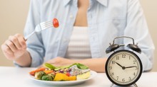 Időszakos böjt: kinek segíthet, és kinek nem ajánlott? című cikk nyitóképe