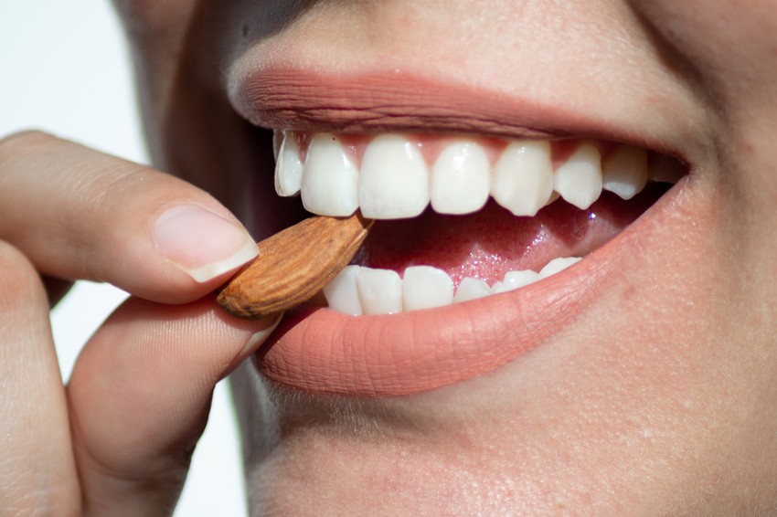 Miért fontos a helyes harapás, rágás? A helyes harapás meghatározza egész szervezetünk megfelelő működését.