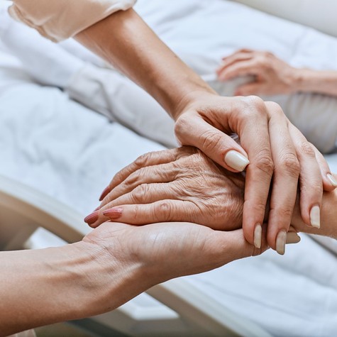 Ez történhet néhány nappal a halál előtt - a hospice orvos 27 év alatt újra és újra találkozott vele című cikk nyitóképe