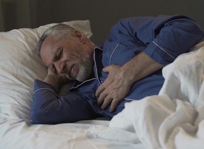 Éjszakai mellkasi szúrás vagy reggeli tompa szívfájdalom - ezt jelzik című cikk nyitóképe