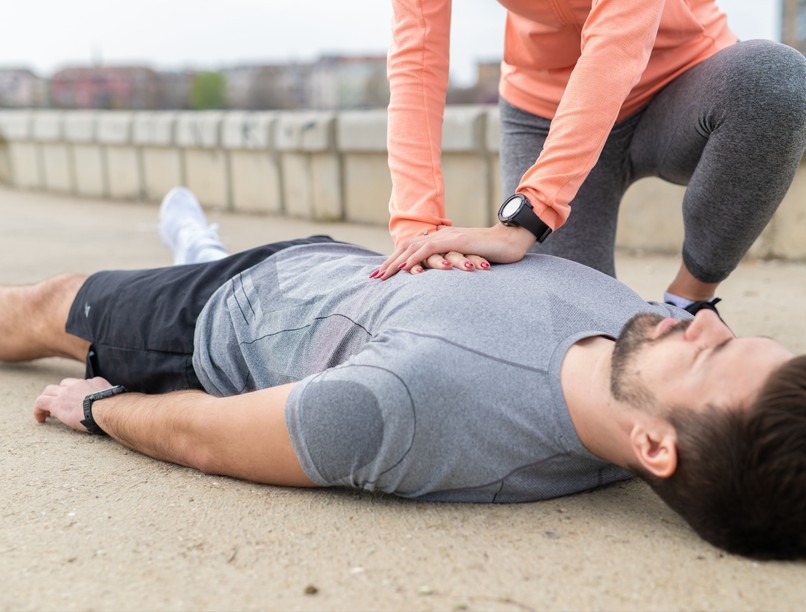 színes miért nem segít mások utca