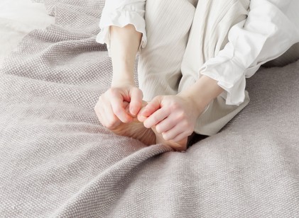 Mindig hideg a lábfeje? 12 intő tünet, ami súlyos keringési problémára utalhat című cikk nyitóképe