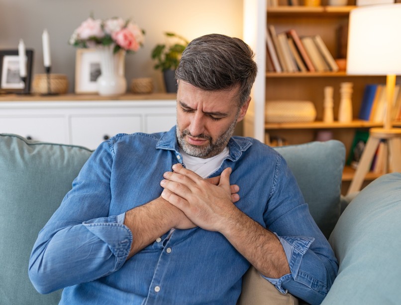 gyomorégés szívroham különbség hogyan