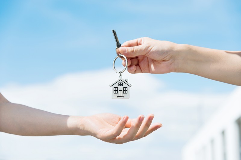 Pihentesd a Dokit! - Már 200-an jutottak ingyen lakáshoz