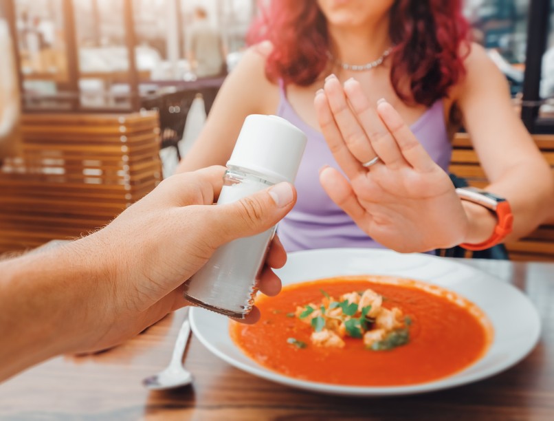 magas vérnyomás étkezés, só, paradicsom, felvágott