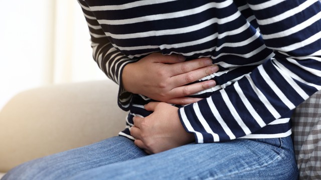 Miért van gyomorgörcsünk, amikor stresszelünk?