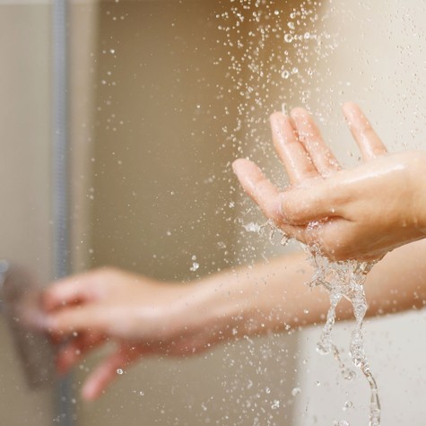 Hideg vagy forró zuhany – melyik tesz jót a szervezetnek? A tudomány szerint nem mindegy, mit választunk című cikk nyitóképe