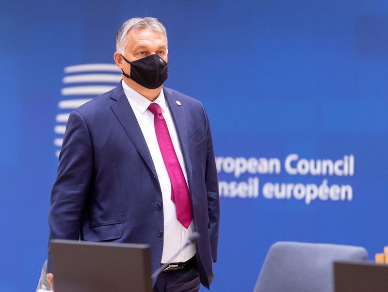 A miniszterelnök arra kér, hogy a közelgő téli vakációt töltsük itthon