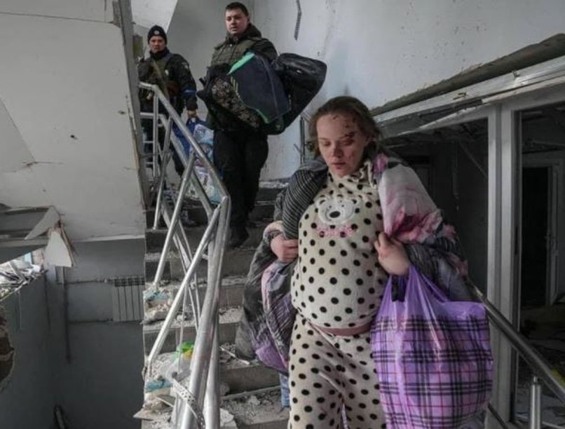 Ukrajna, kórház, Mariupol, háború, kisbaba