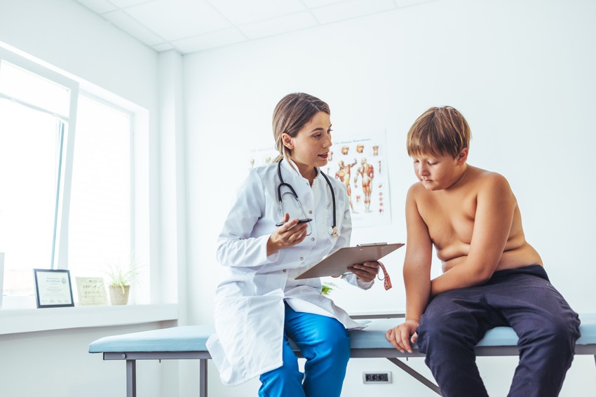 A gyerekkori elhízás következményei jelentősen befolyásolják a jövő generációinak életminőségét és élethosszát.