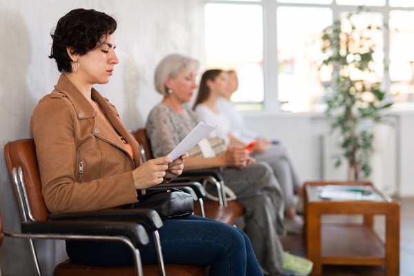 Szorong, ha nőgyógyászhoz megy? Így érdemes felkészülni előtte című cikk nyitóképe