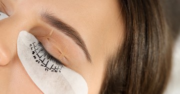  Szempillagyöngyök és ghost lashes: megőrülnek érte a fiatalok, pedig veszélyes is lehet 