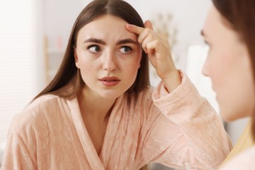 Májbetegségre utalhat, ha ilyen anyajegyet fedez fel magán