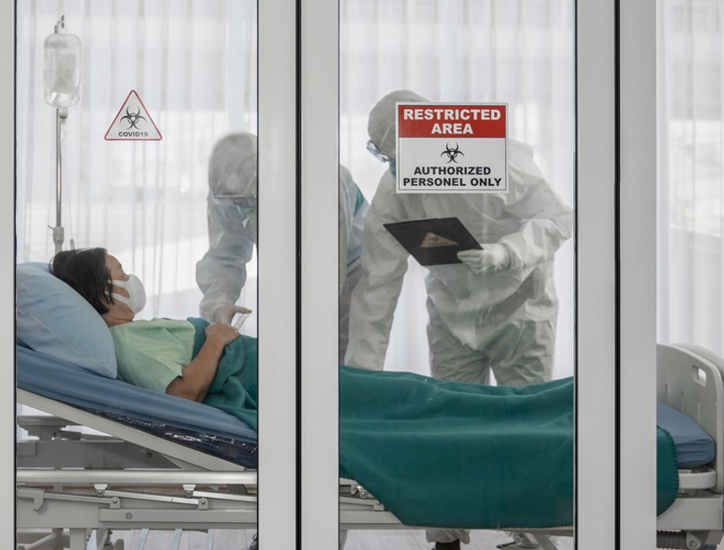 Covid-19, koronavírus, védőoltások, súlyos lefolyás rizikója, elhalálozás 