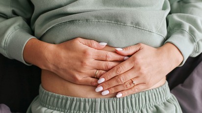 Görcsöl, ég vagy feszít? Ezért nem mindegy, mit érez gyomorfájás közben című cikk nyitóképe