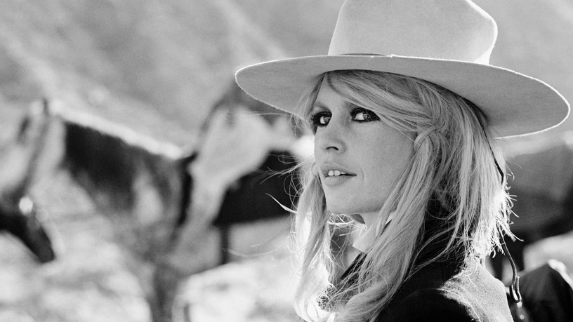meghalt Brigitte Bardot hírek