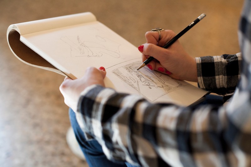 Szokott telefonálás közben rajzolni? Ezt jelenti!