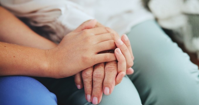 Idősek, betegek gondozása és terápiája – az egyik legszebb hivatás nyomában! című cikk nyitóképe