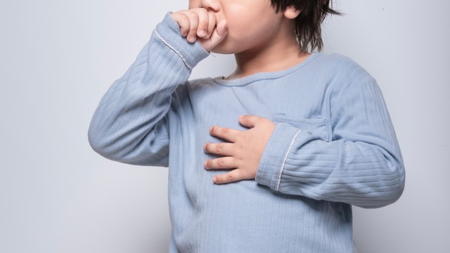 Gyermekkori reflux: mikor, milyen tünetek jelzik, mikor szükséges kivizsgálás?