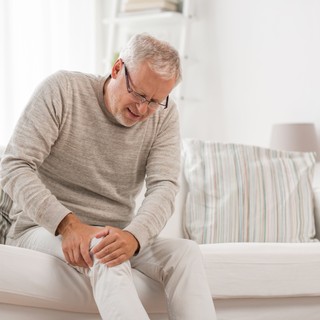 Gyakran zsibbad a lába és gyengének is érzi? Ekkor utal idegi gondokra című cikk nyitóképe