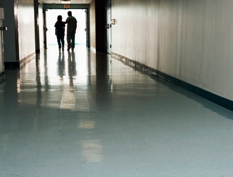 orvos, gyász, facebook, halál