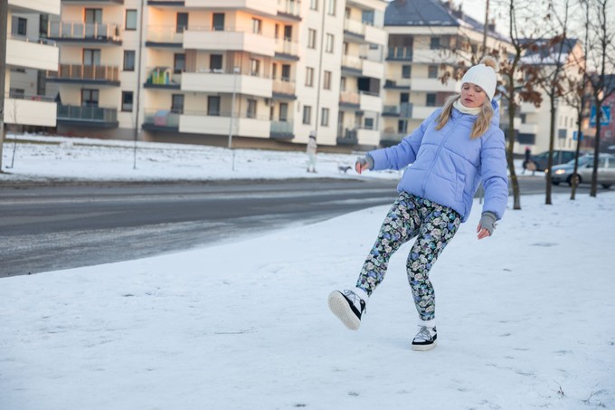 Totyogó járás a jégen: megváltoztatja a járást, ami a mozgásszervrendszerünkre is komoly hatással lehet című cikk nyitóképe