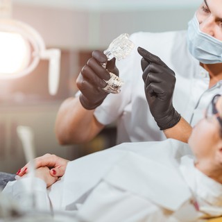 Félelem a fogorvostól - miért rettegünk ennyire, és milyen többletköltséggel jár nekünk mindez? című cikk nyitóképe