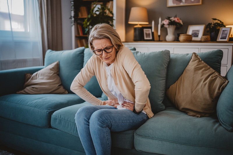 Étkezés után fáj a gyomra? Az IBS mellett ezek a problémák is okozhatják